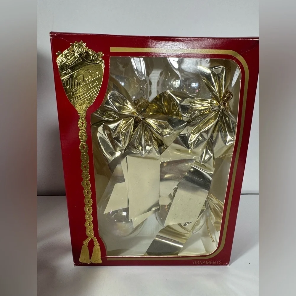 VTG Victoria Collection Embellished Red Gold Christmas Glass Balls Ornaments